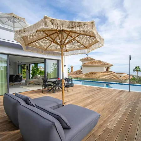 Torre Con Piscina Privada Y Bbq * トレモリノス